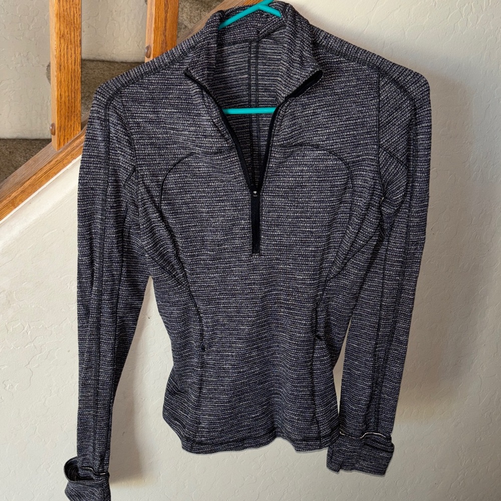 Lululemon Women's Black and grey pullover Quarter-Zip Top size S
